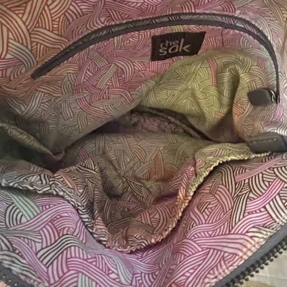 The Sak Purse in dark gray leather. Great everyday bag. - Picture 7 of 7